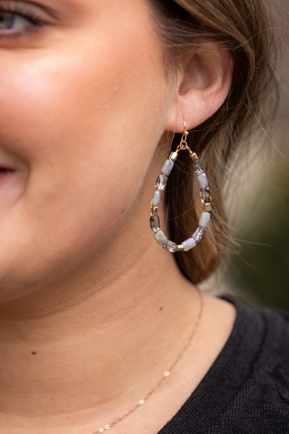 Faceted Teardrop Earrings - Gray